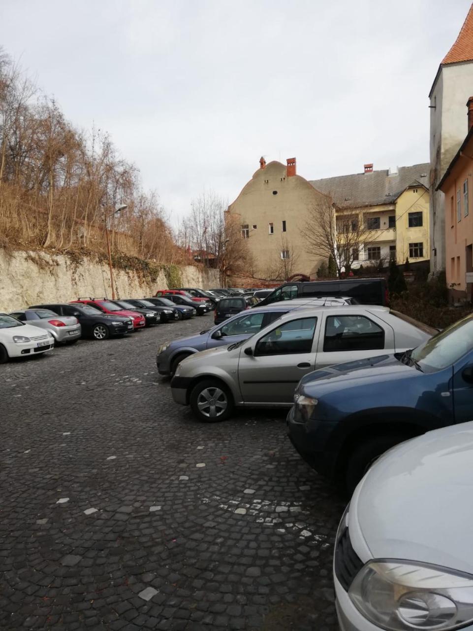 Leyla Hostel Braşov Exteriör bild