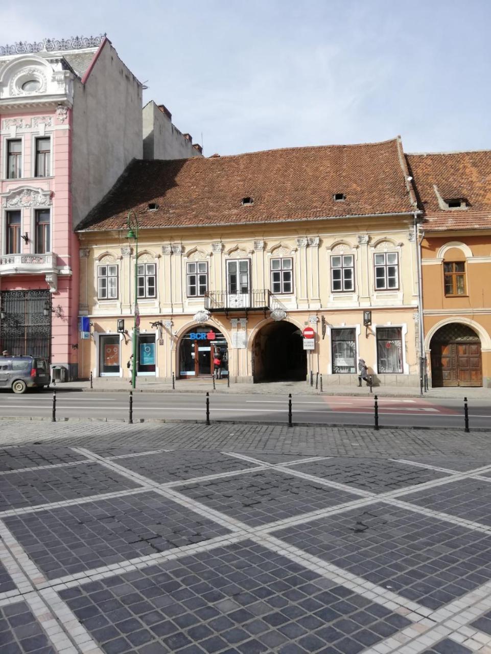 Leyla Hostel Braşov Exteriör bild