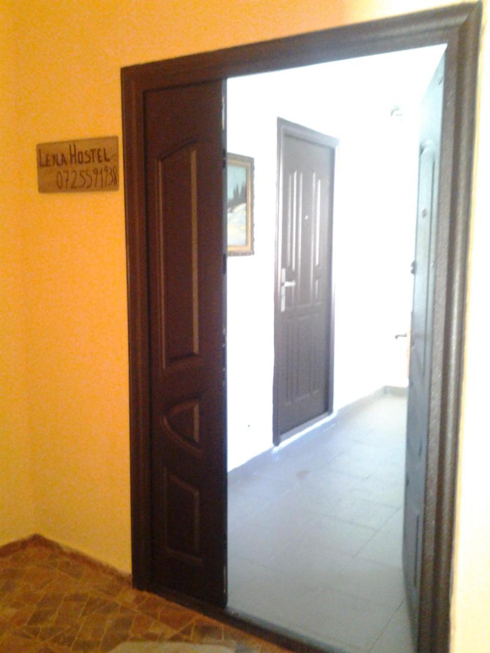 Leyla Hostel Braşov Exteriör bild
