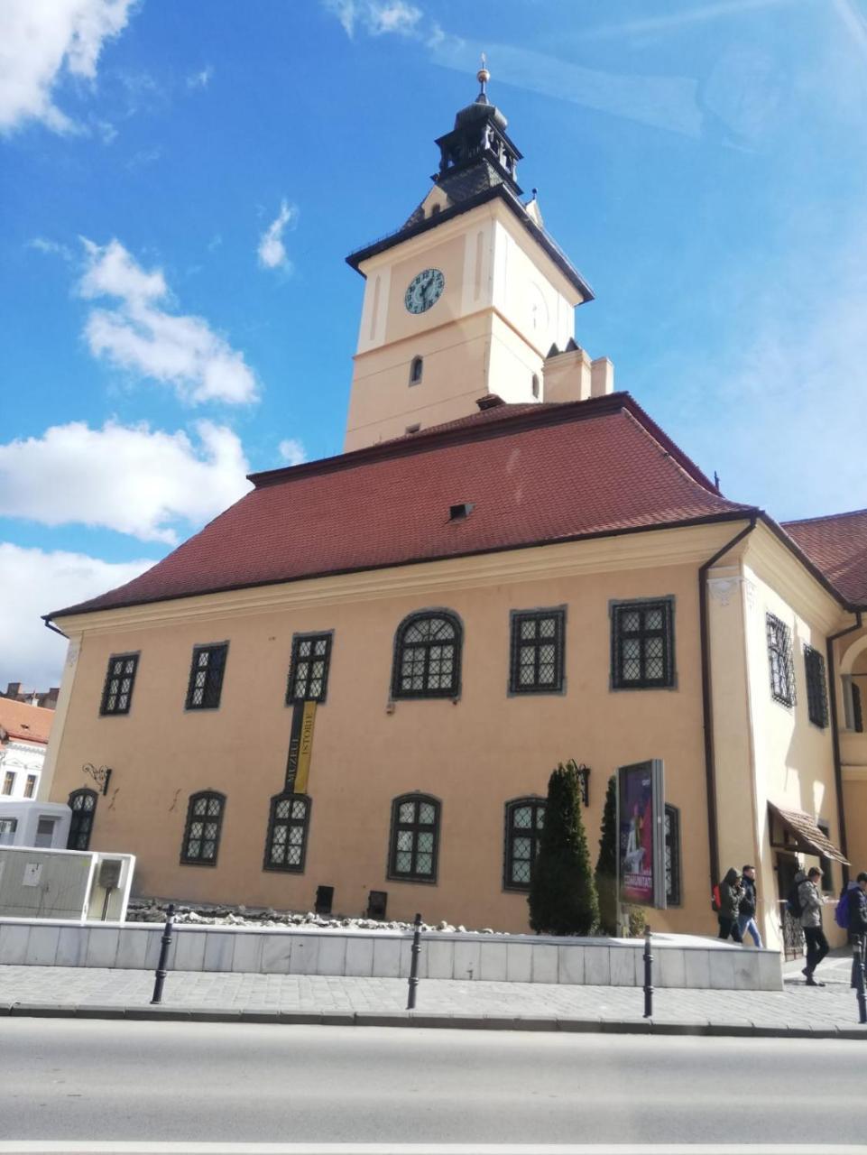 Leyla Hostel Braşov Exteriör bild